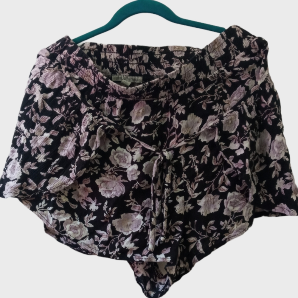 Charlotte Russe Floral Shorts Size S.